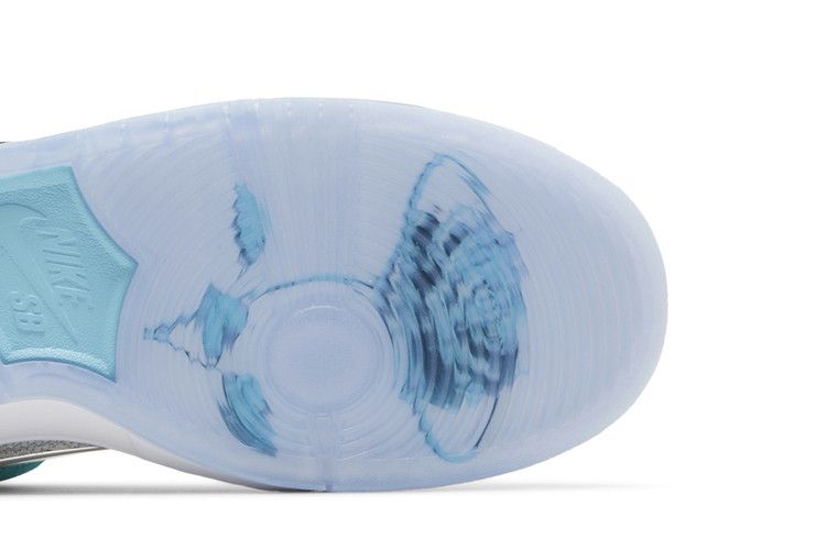 Nike SB Dunk Low April Skateboards - FD2562-400