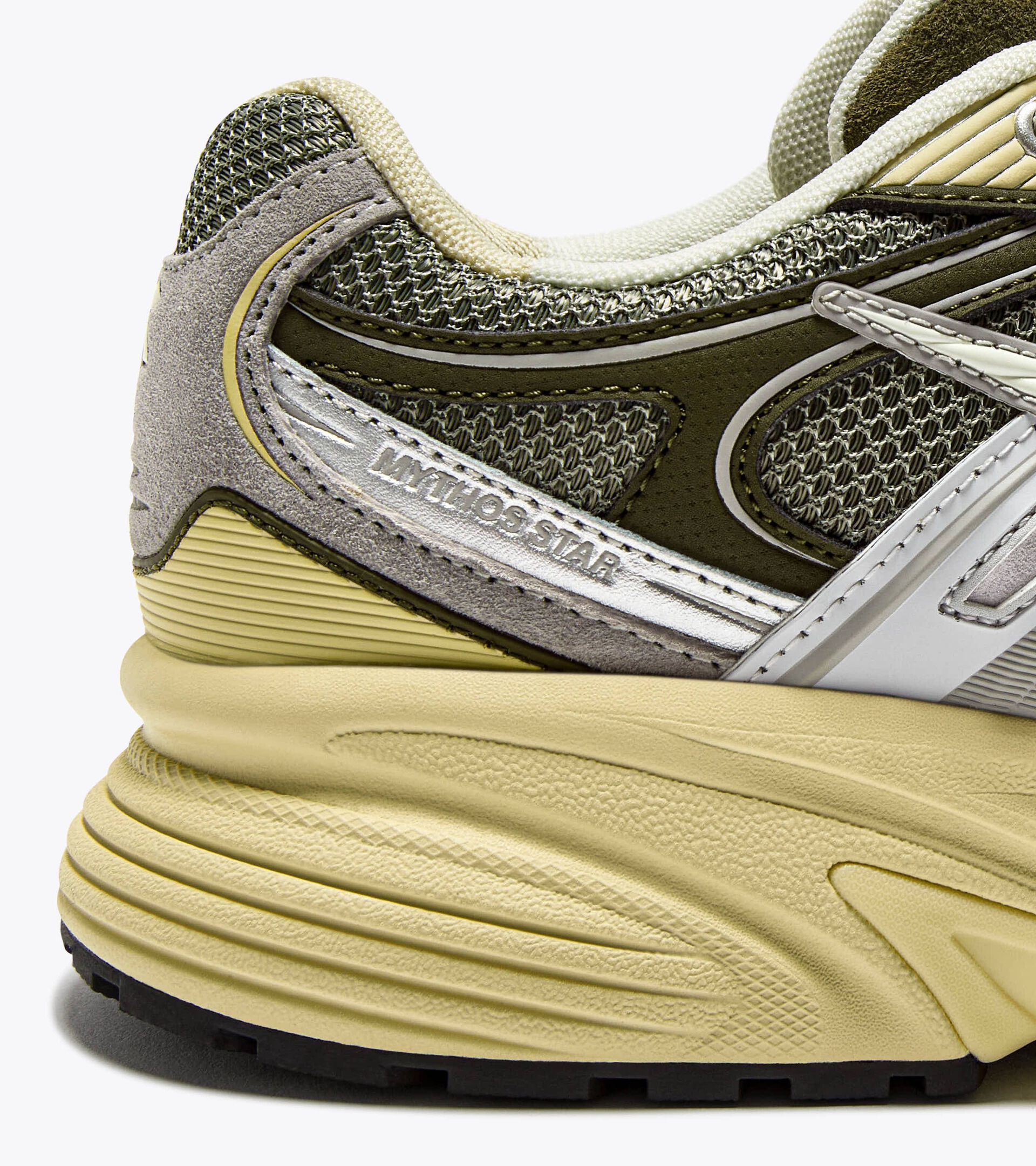 Diadora Mythos Star M2 Stone Vetiver