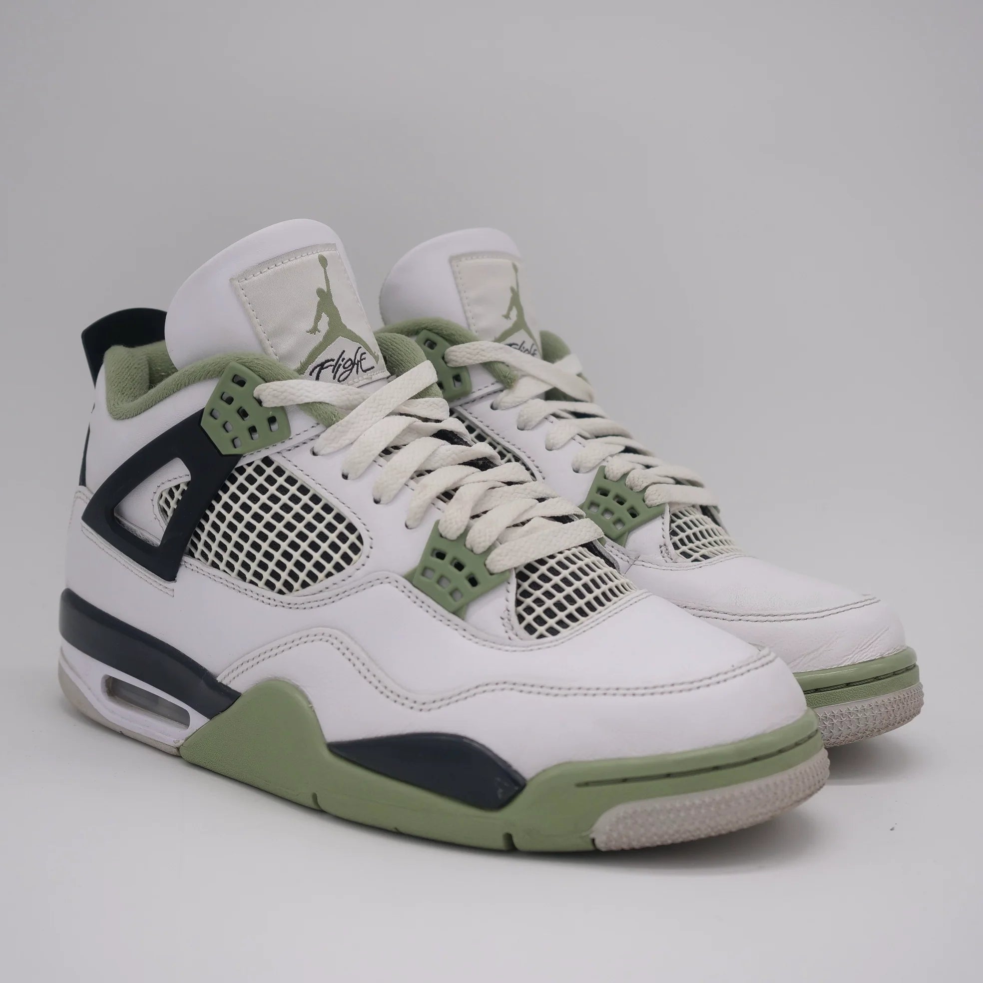 Nike Air Jordan 4 Retro Seafoam - EU 44
