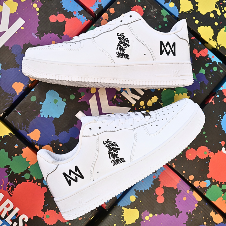 Marcus and Martinus custom on KarlsKicks sneaker
