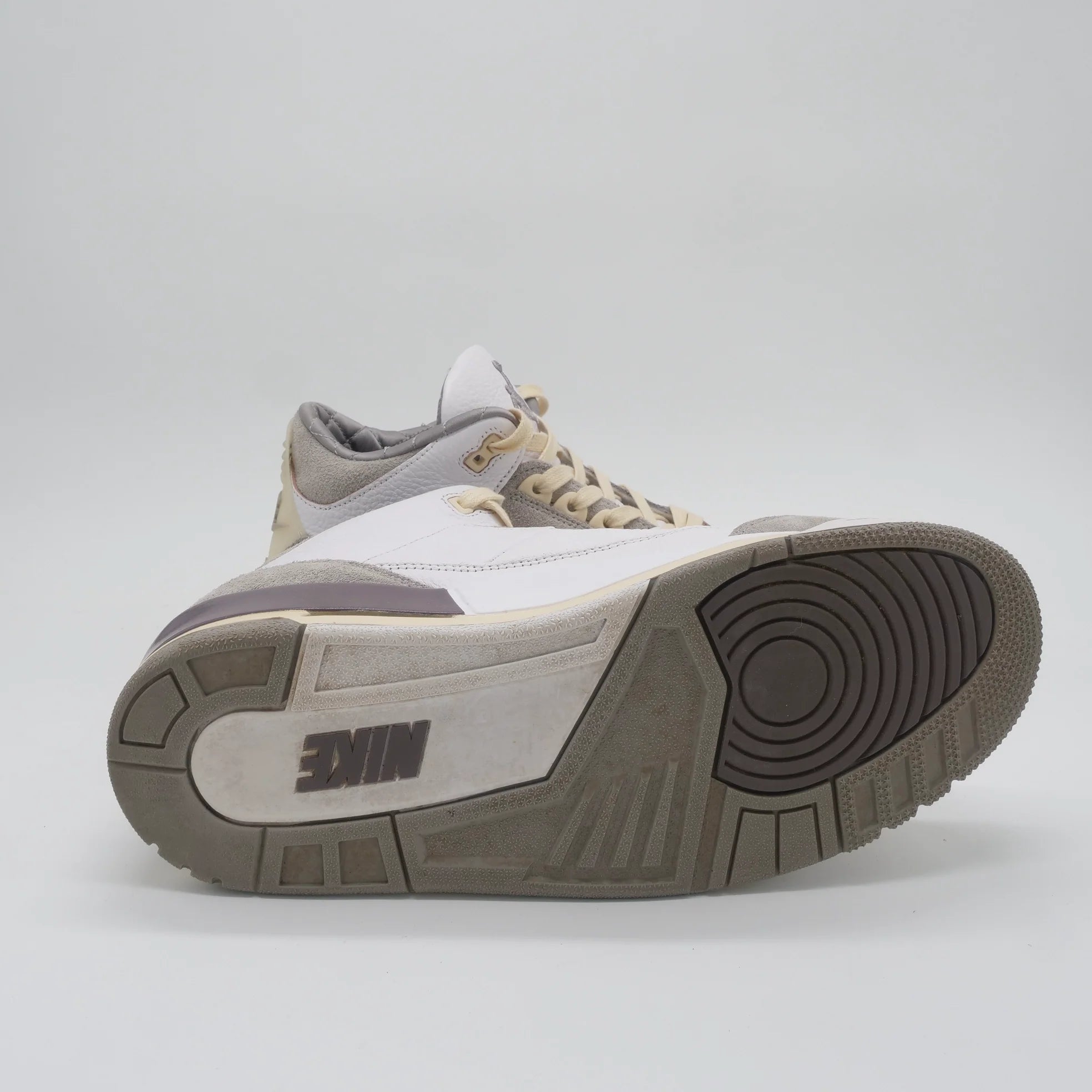 Nike Air Jordan 3 Retro A Ma Maniére - EU 44 1/2