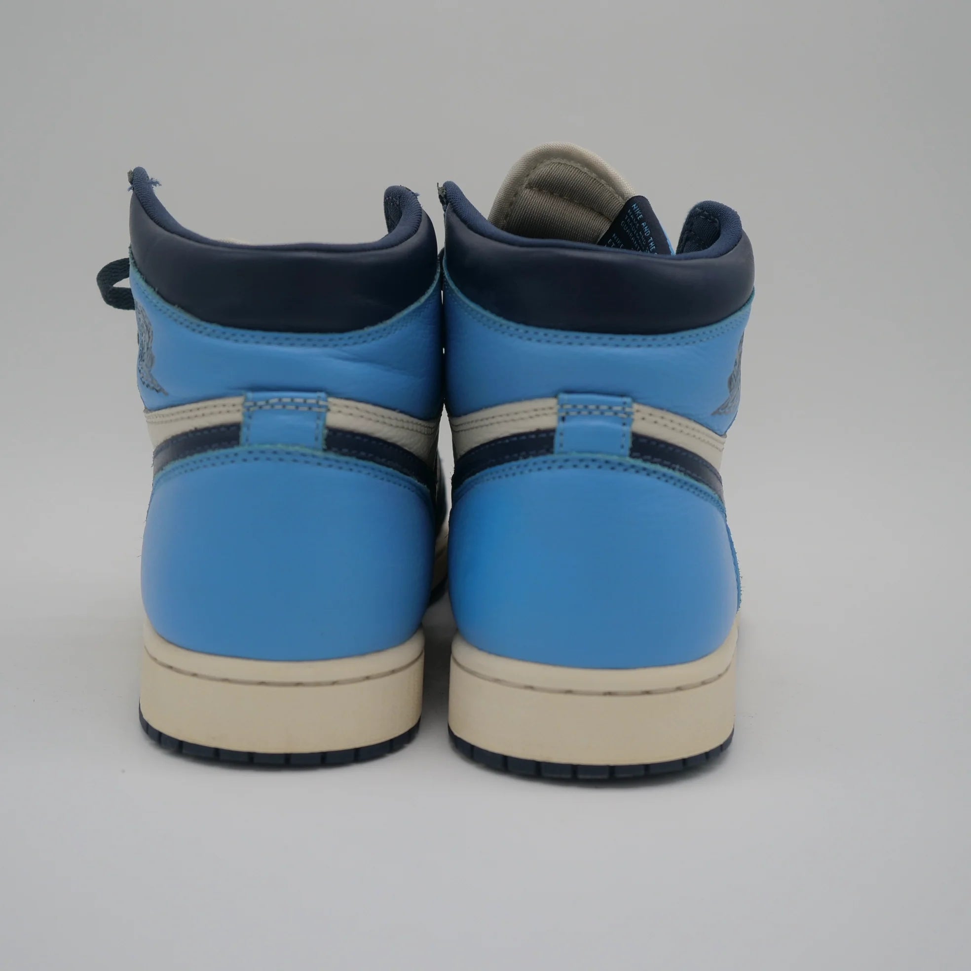 Nike Air Jordan 1 Retro High Obsidian UNC - EU 42 1/2